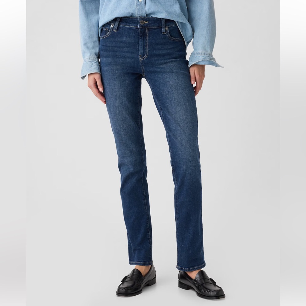 Gap Classic Straight Mid Rise Jeans